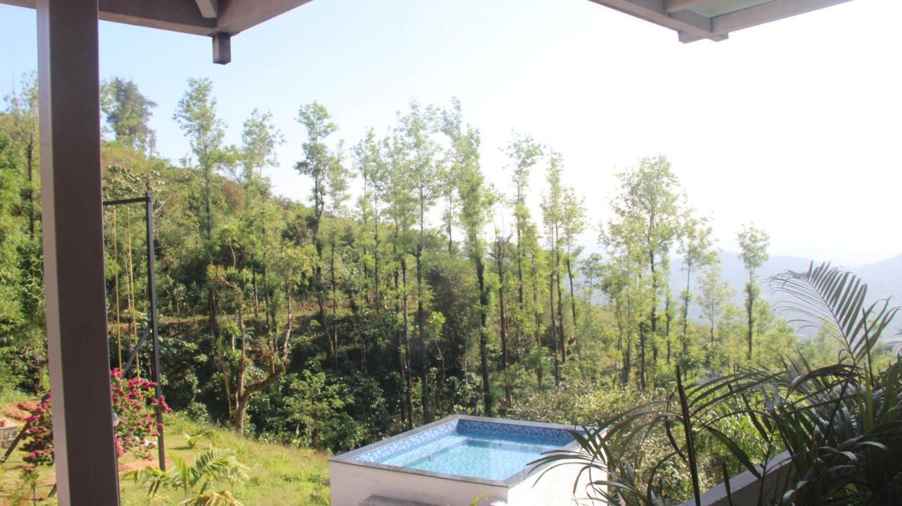 Kollanoor Guest House Madikeri Bagian luar foto